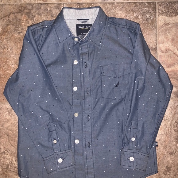 Boys Nautica button up shirt bundle - Picture 2 of 7